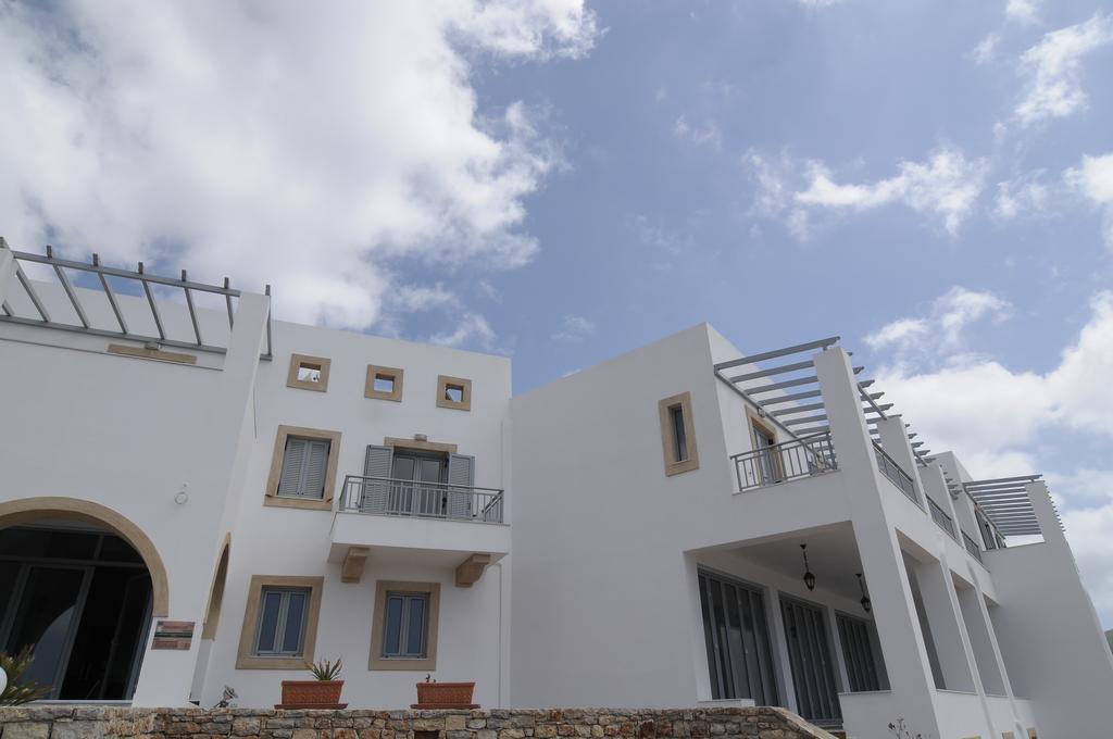 Athena Hotel Milopotamos  ภายนอก รูปภาพ