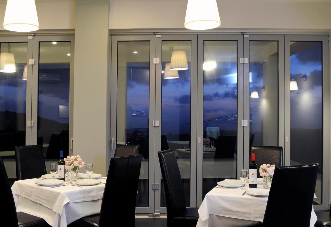 Athena Hotel Milopotamos  ภายนอก รูปภาพ